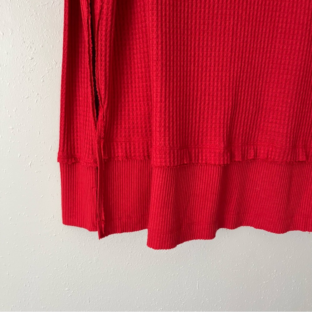 Free People Phoenix Thermal Knit Tunic Top Thumb hole Red Size Small - Picture 5 of 12